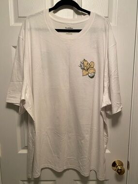 Goodfellow & Co Standard Fit Short Sleeve Tee with Golf Graphics…size 4XL
